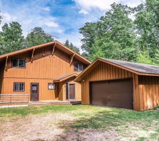 Little Bear Lodge
