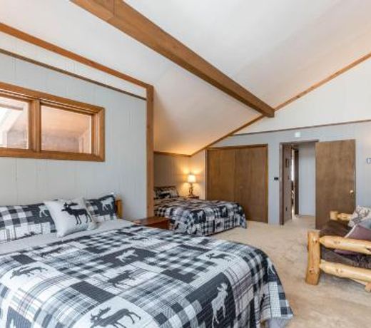 Little Bear Lodge