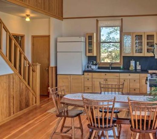 Converted Historic Schoolhouse with Hot Tub and Views!