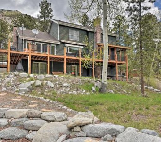 Casa Immaculata on Chalk Creek with Views!