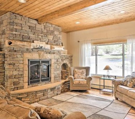 Casa Immaculata on Chalk Creek with Views!