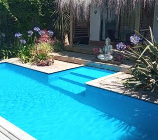 LA MEXICANA SUITE AND BEACH