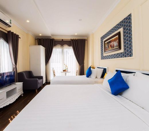 Senses Central Hotel