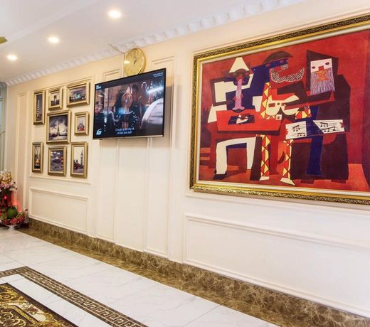 Senses Central Hotel