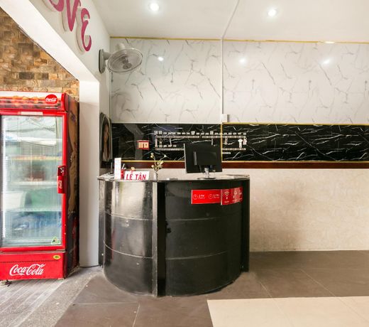 OYO 816 Ht Love Hotel