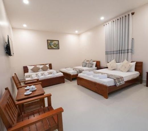 NHÃ NGHá» HOA PHÃT