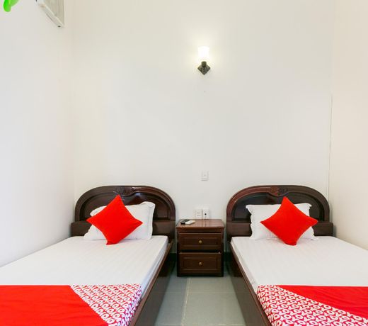 OYO 692 Trang Pham Hostel