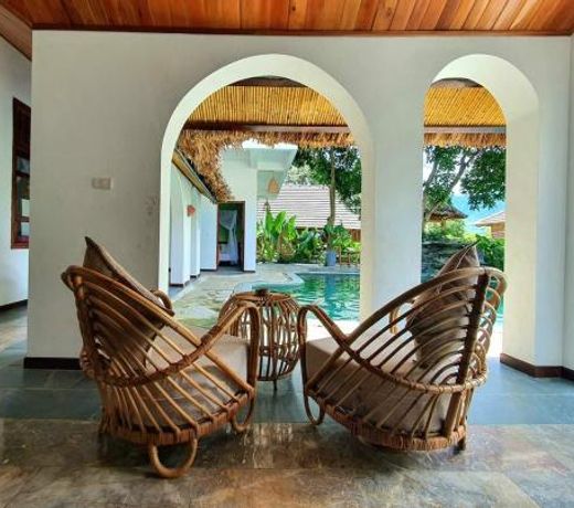 Mai Chau Rustic Home