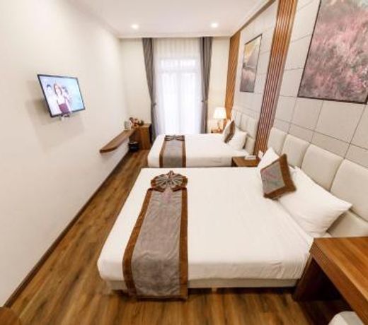 Wisteria Hotel