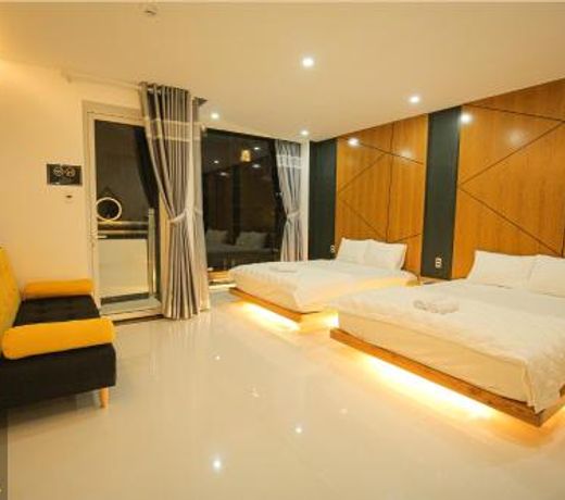 Cen Hotel