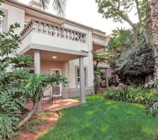 Sandton Executive Suites - Villa Via
