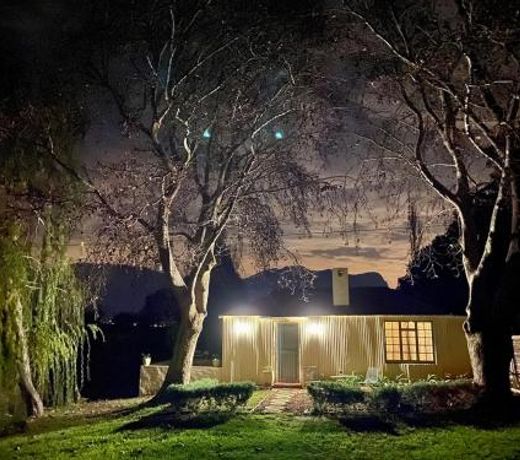 Cabernet Cottage