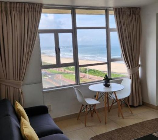 904 Tenbury Beach Apartment