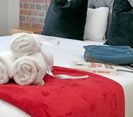 Urban Artisan Luxury Suites by Totalstay
