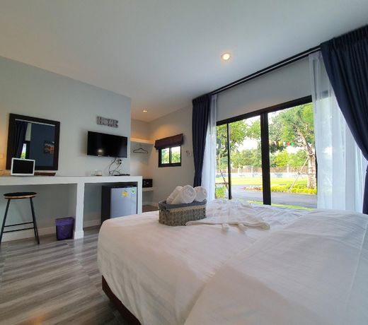 Bannjamjuree Resort Sattahip