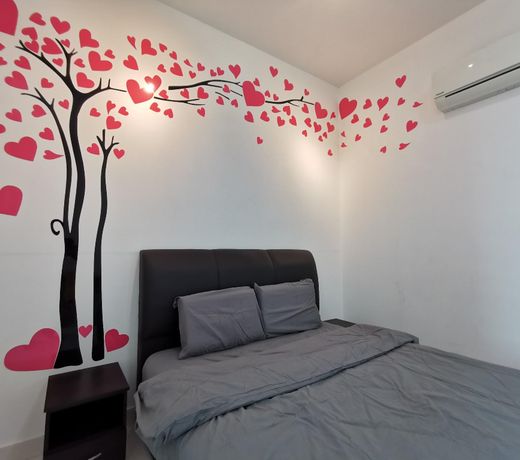 HexaHome@AmazeSuites@SkyPeak/SetiaTropika