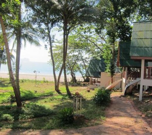 Cameron Island Resort