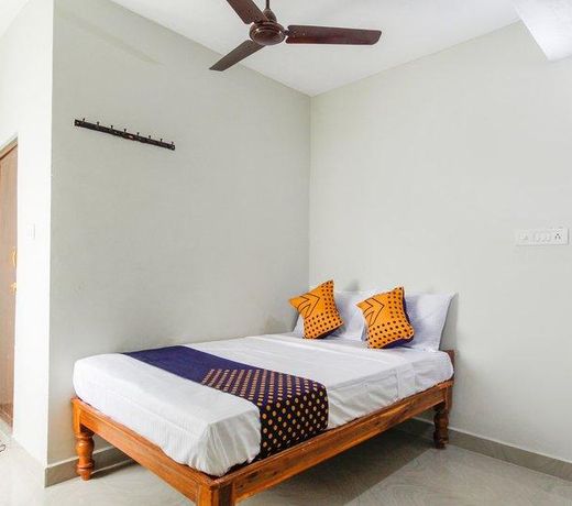 SPOT ON 67707 Sujith Lodge Annexe