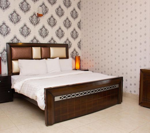 Livin Hub Guest house