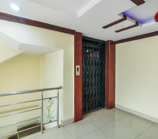 SPOT ON 45127 Thirumala Lodge