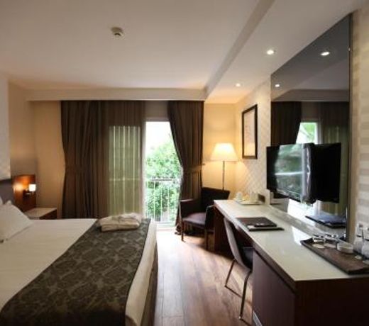 Riva Resatbey Hotel