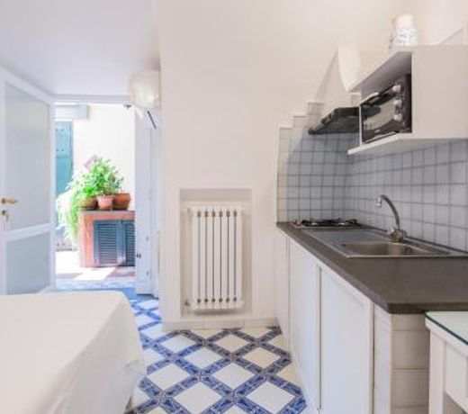 Villa Elisa Holiday Home