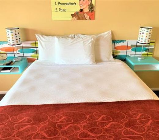 Atomic Motel