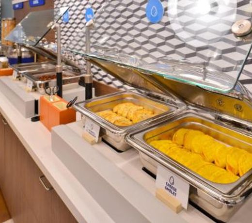 Holiday Inn Express & Suites Chicago O'Hare Airport, an IHG Hotel