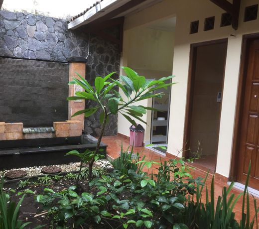 Samara Guest house