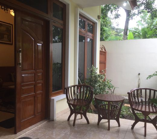 Samara Guest house