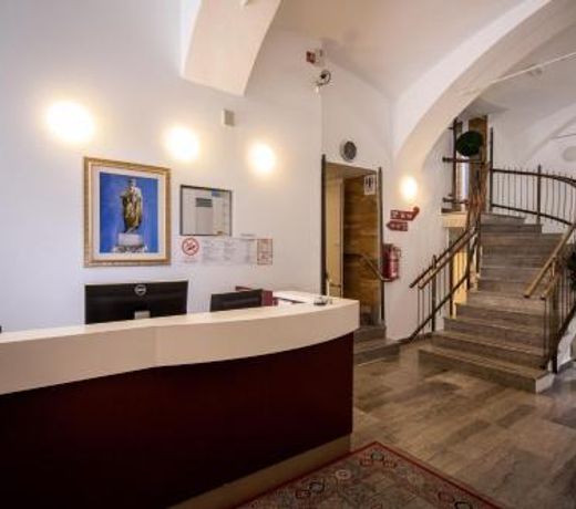 Hotel Emonec