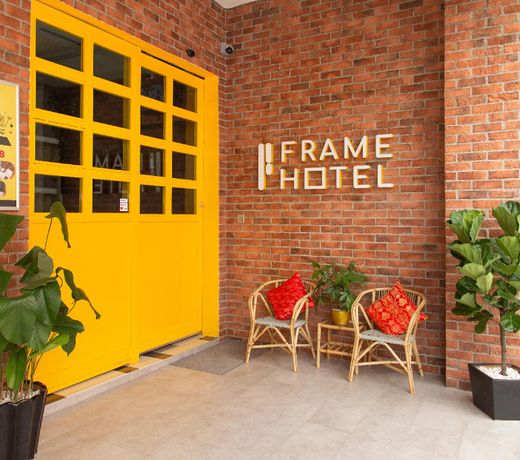 Frame Hotel