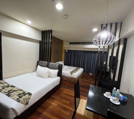 Millennium Suite At Pyramid Tower