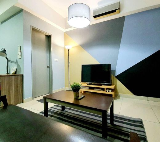 Sweet&Cosy Hyve  SOHO Suites Cyberjaya Netflix