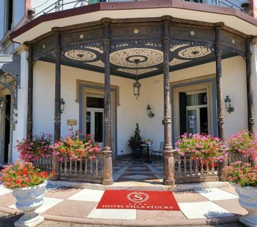 Hotel Villa Stucky