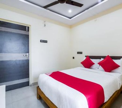 OYO 69110 Mohan Residency