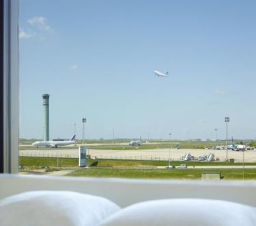 citizenM Paris Charles de Gaulle Airport