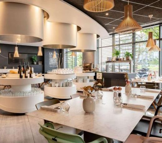 Novotel Paris Coeur d'Orly Airport