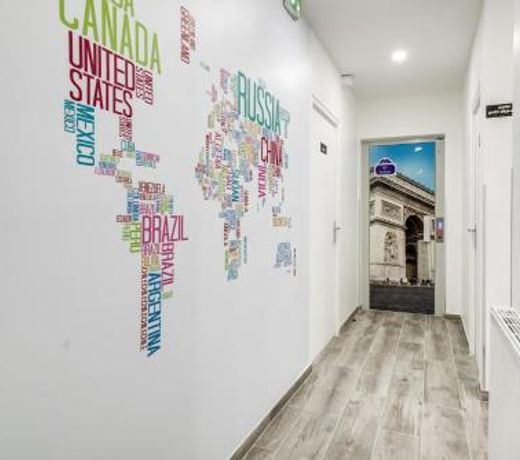 Paris Hotel
