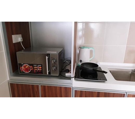 MJGuestHouse@Tiger Lane Luxury Condominium 6-8pax
