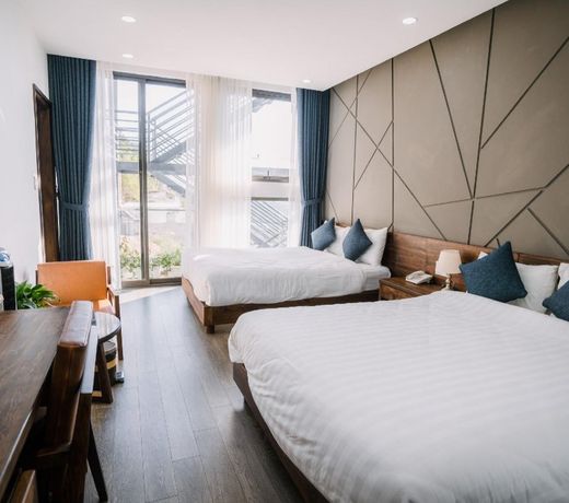 New Century Hotel