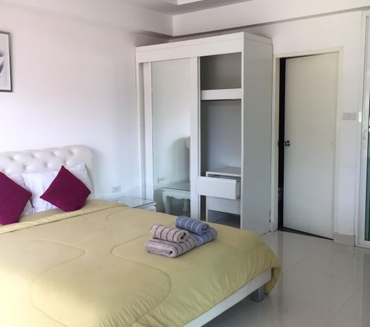 Phuket Goft view  condomimu