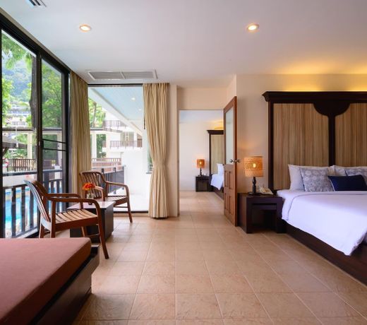Peaceful Two-Bedrooms Suite @ Patong Lodge Hotel.