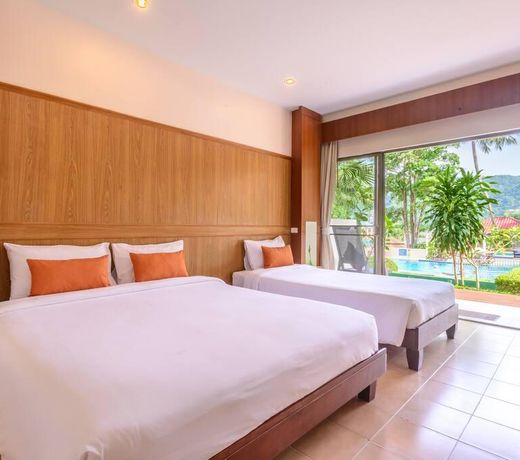 Triple Room @ Patong Lodge Hotel, Phuket.