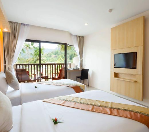 Cozy @ Patong Lodge Hotel, Phuket.