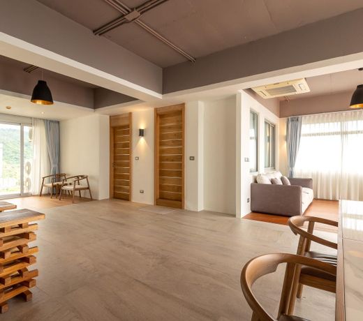 Waterfront suite