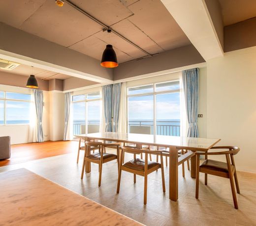 Waterfront suite