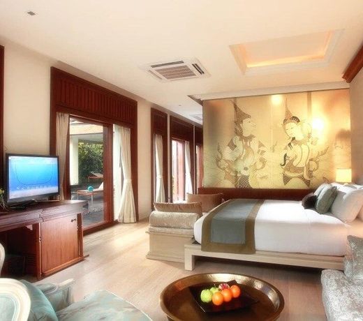 3 bedroom Beachfront Double pool villa in MaiKhao