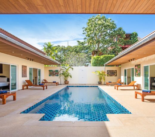 Brand New 6 Bedroom Modern Luxury Pool Villa