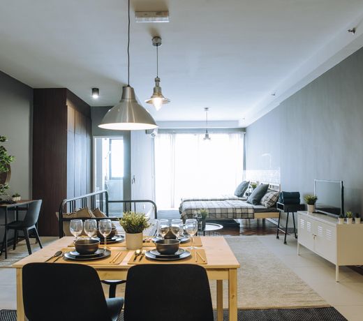 PY| Glorious Industrial Seaview Studio